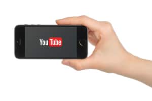 Cartões informativos como anúncio no YouTube Cartões informativos como anúncio no YouTube
